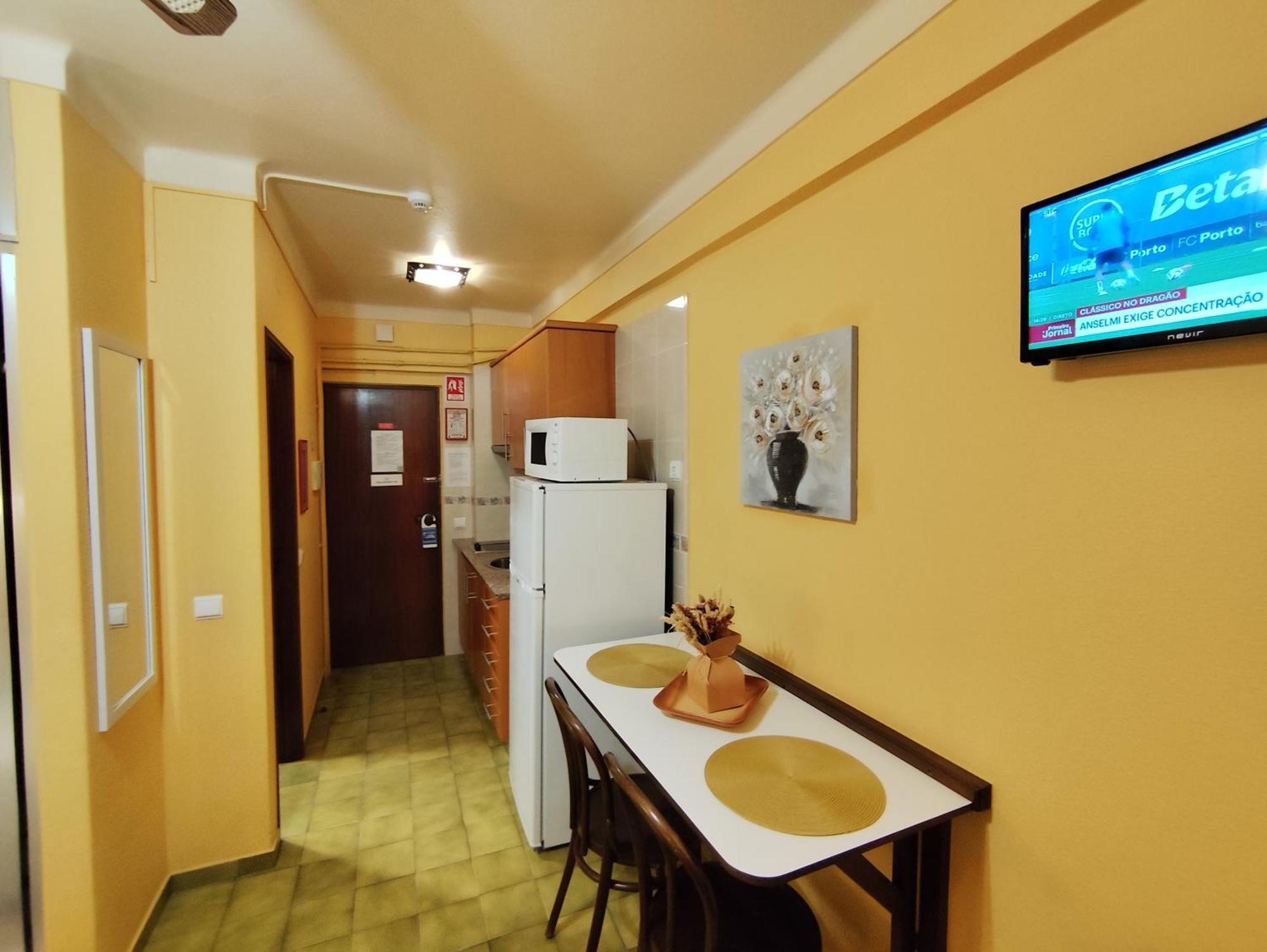 Apartamentos Turisticos Praia Grande Ferragudo  Exterior foto